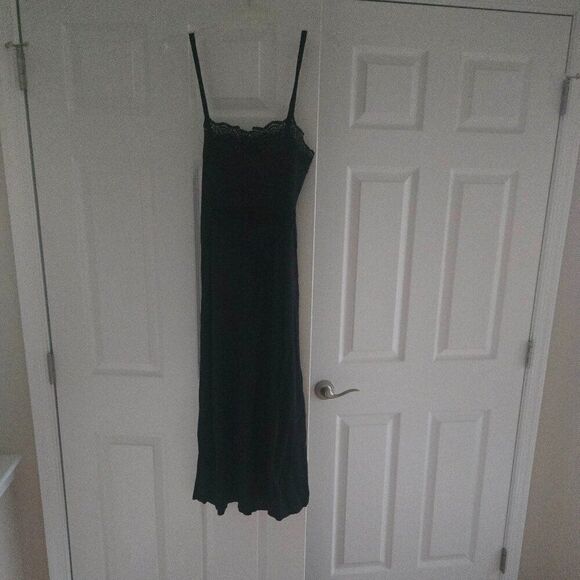 Night gown NWOT - Picture 1 of 4